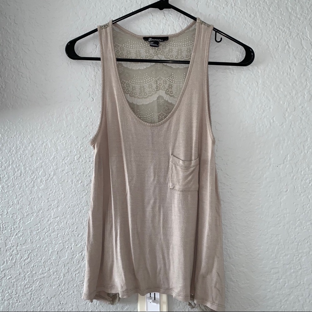 Women’s tank top